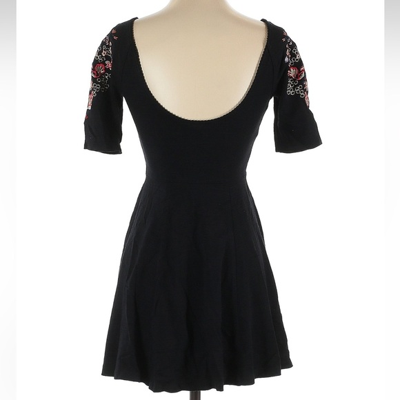 Free People Bohemian Garden Party Black Embroidered Dress Size XS - Picture 4 of 10